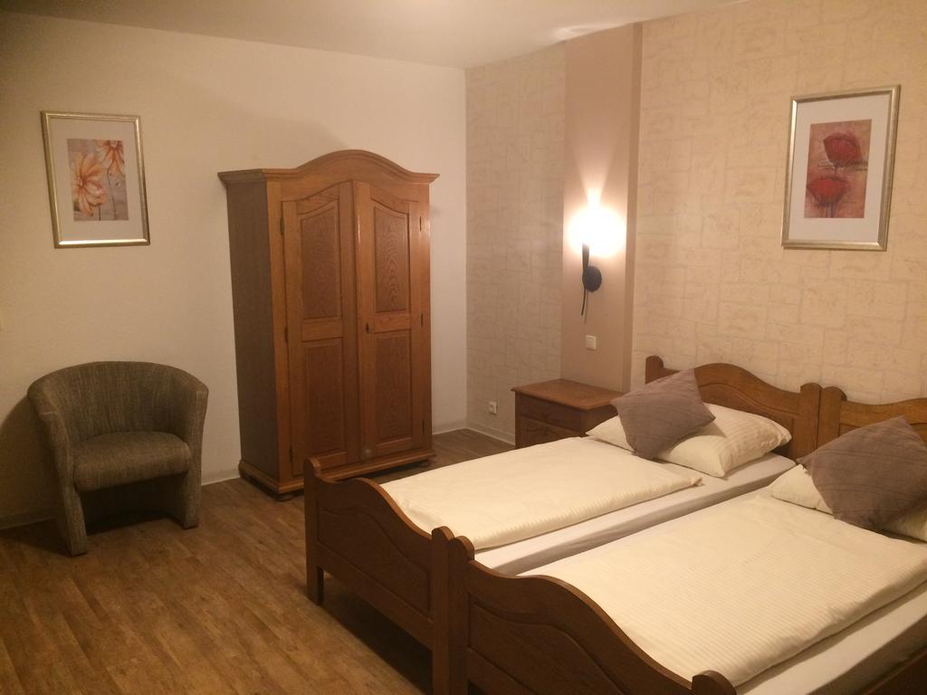 Hotel Zum Schnackel In Mainz Wiesbaden Exteriör bild