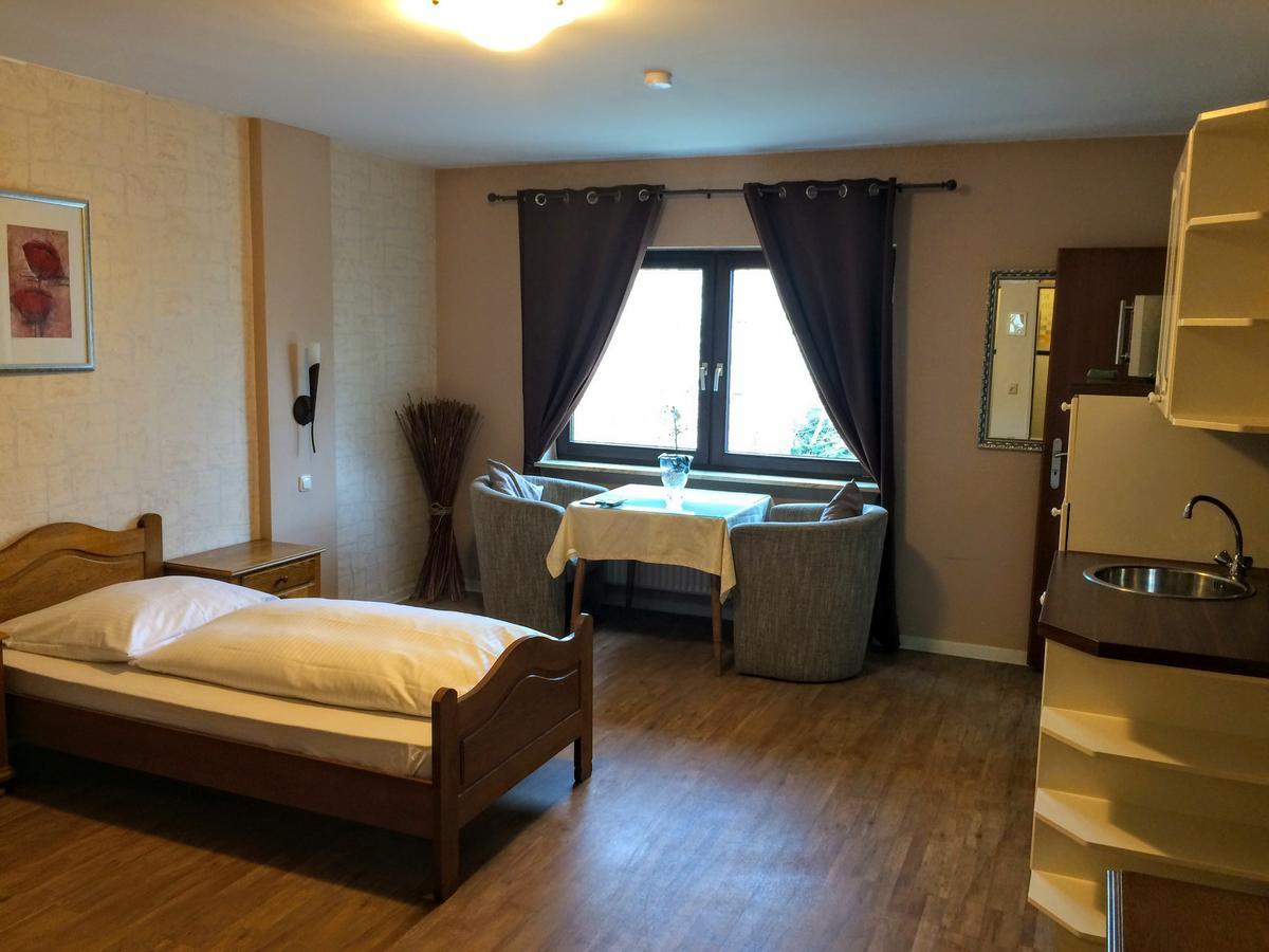 Hotel Zum Schnackel In Mainz Wiesbaden Exteriör bild